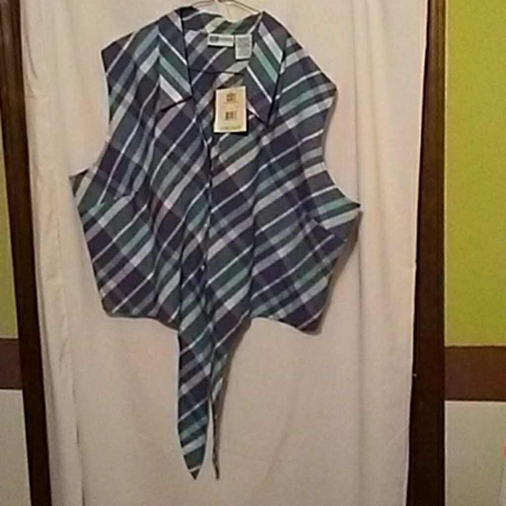 Plaid top